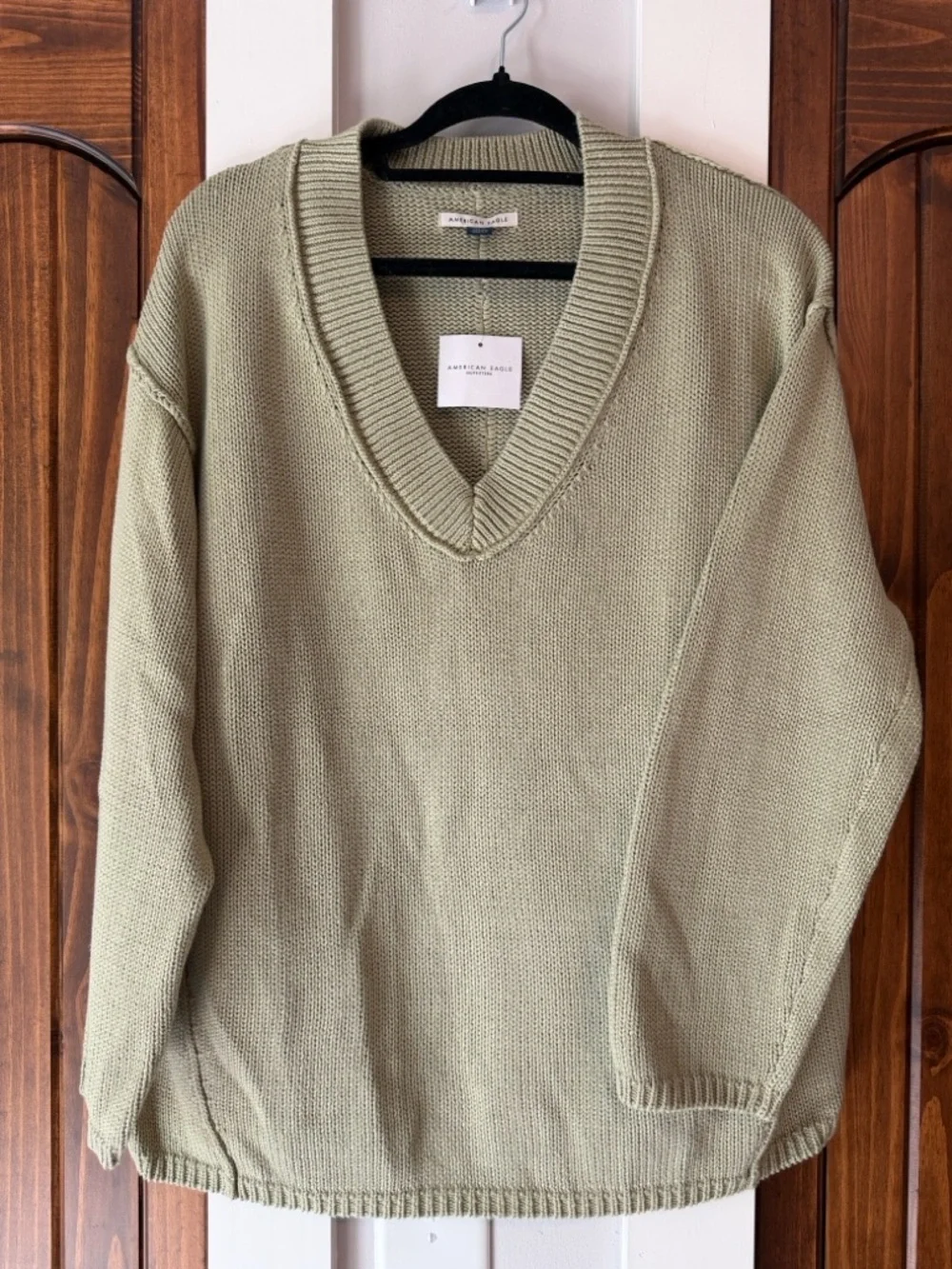 American Eagle Relaxed V-Neck Knit Sweater - Sage green - Picture 3 of 4